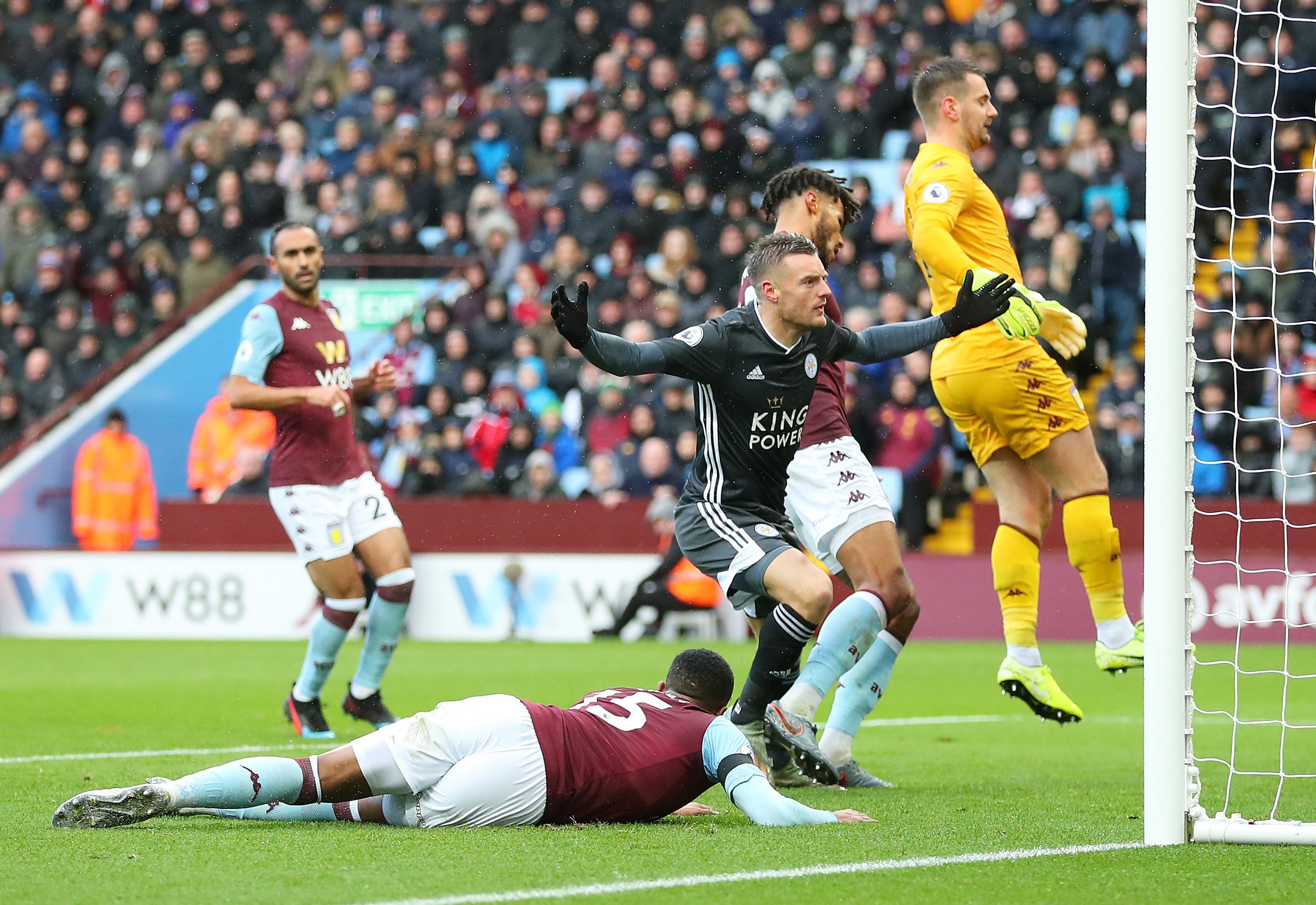 舞台上脱颖 舞台上脱颖